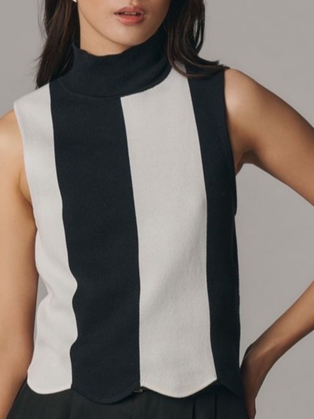 Anthropologie Maeve Black and White Sleeveless Mock Neck Top Scallop